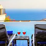 فيلة Modern 4 Bedroom With Sea Views & Salt-water Pool كاس