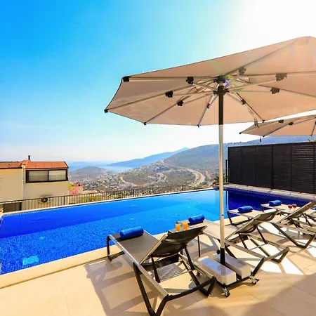 别墅 Modern 4 Bedroom With Sea Views & Salt-water Pool